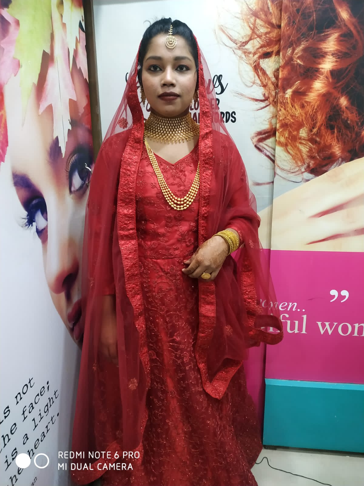 BLUSH BEAUTY BEAUTY PARLOUR VALANCHERY